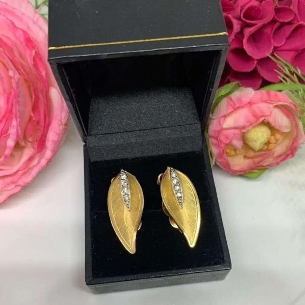 VINTAGE⚜️ESTATE 12K GOLD FILLED Crystal Clip Earrings